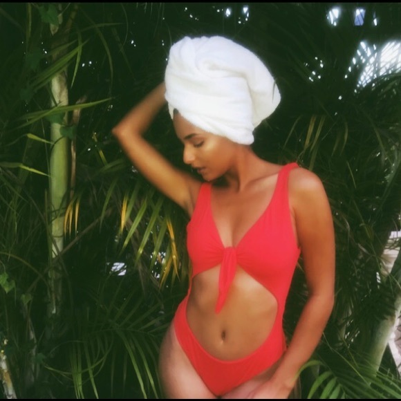 Tropical Escape Swimsuit - Picture 4 of 4